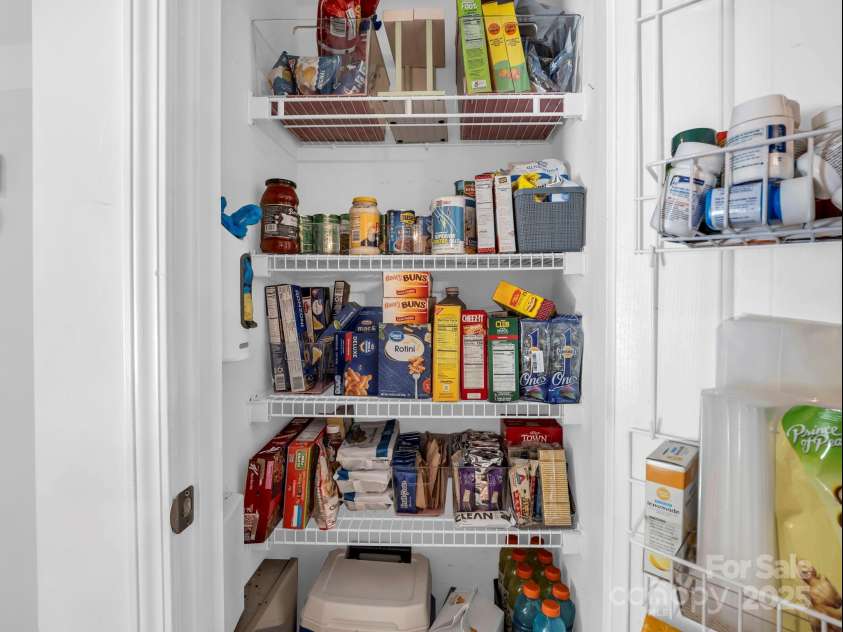 137 Thea Lane, Fletcher, NC 28732.  MLS# CAR4282031, YatesRealty ID 28187. 