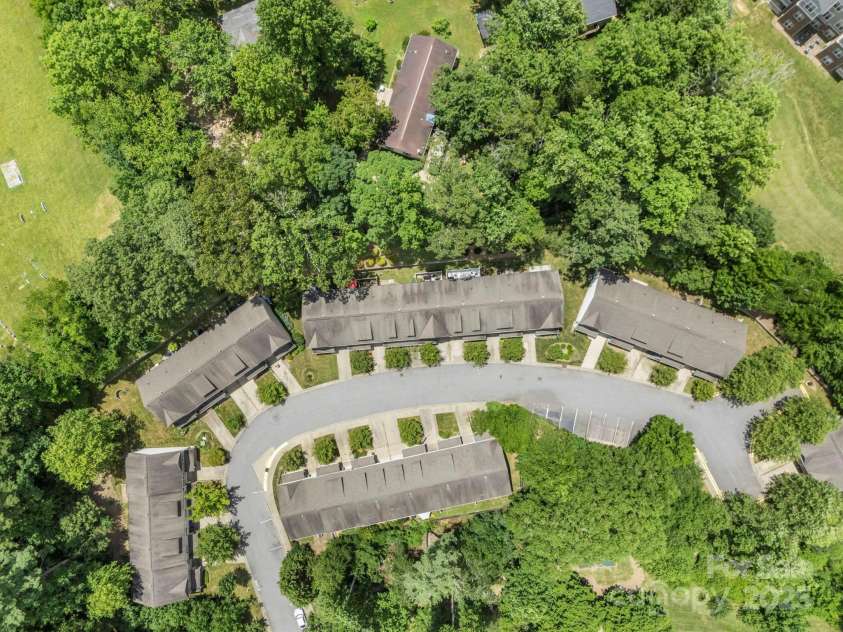 137 Thea Lane, Fletcher, NC 28732.  MLS# CAR4282031, YatesRealty ID 28187. Close to everything! groceries and amenities right around the corner