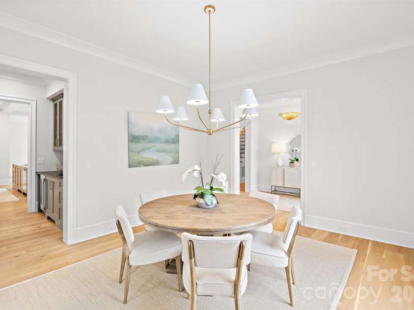 4811 Gaynor Road, Charlotte, NC 28211.  MLS# CAR4385993, YatesRealty ID 28187. 
