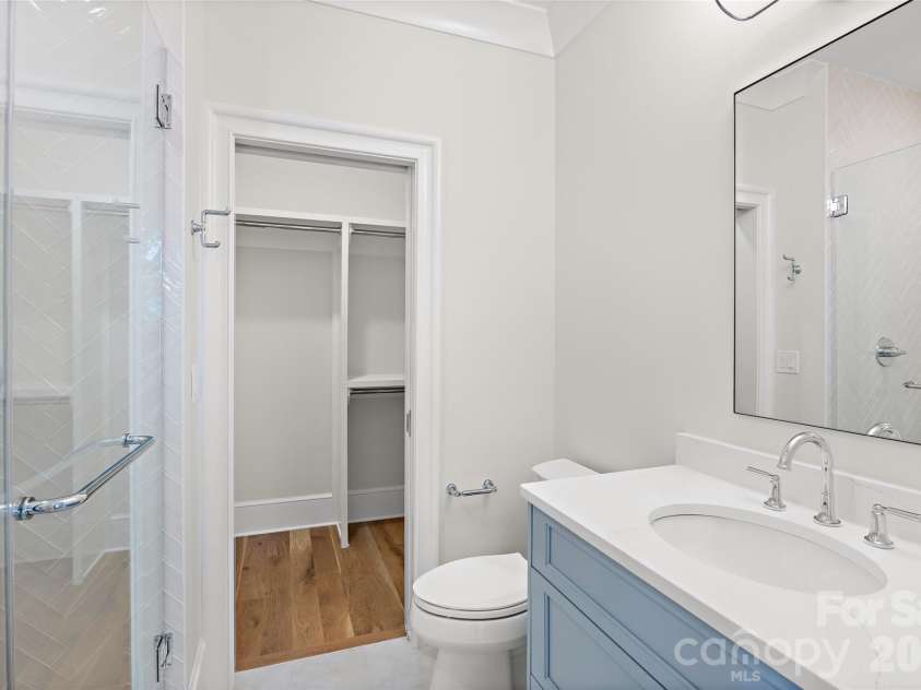 4811 Gaynor Road, Charlotte, NC 28211.  MLS# CAR4385993, YatesRealty ID 28187. 