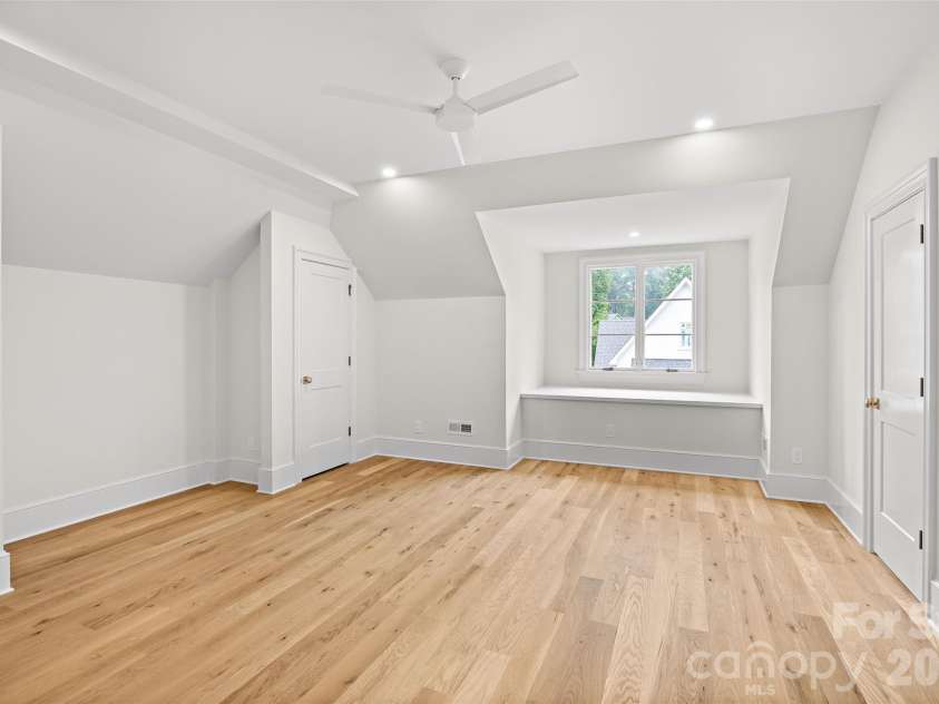 4811 Gaynor Road, Charlotte, NC 28211.  MLS# CAR4385993, YatesRealty ID 28187. 