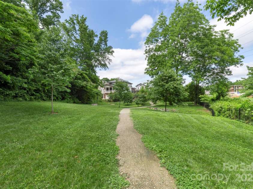2653 Shenandoah Avenue, Charlotte, NC 28205.  MLS# CAR4264994, YatesRealty ID 28189. Trail leading to Chantilly Ecological Sanctuary!