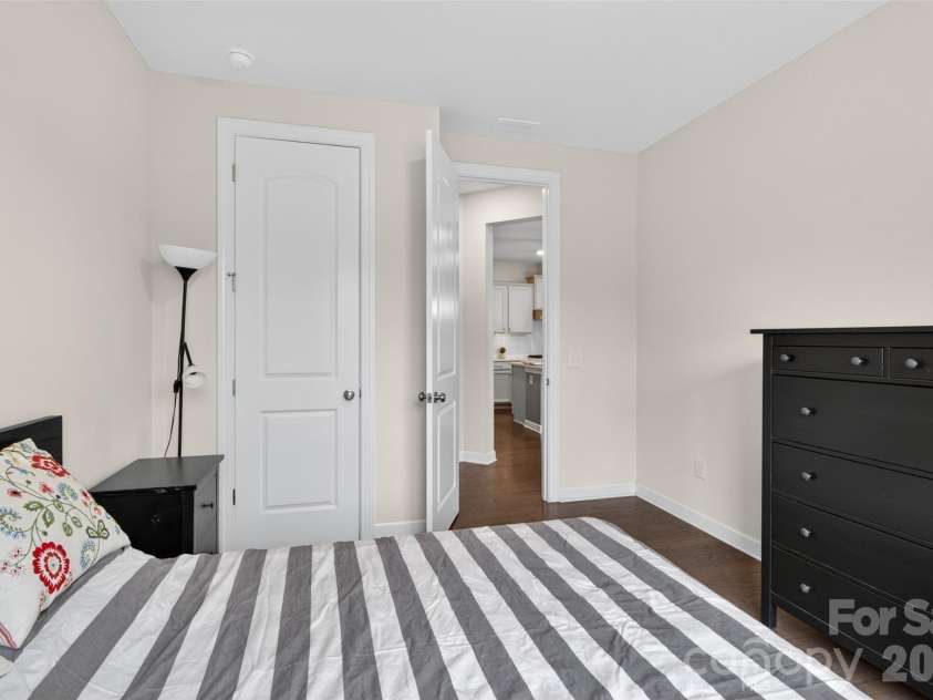 8224 Cornhill Avenue, Charlotte, NC 28277.  MLS# CAR4386432, YatesRealty ID 28189. 2nd Bed