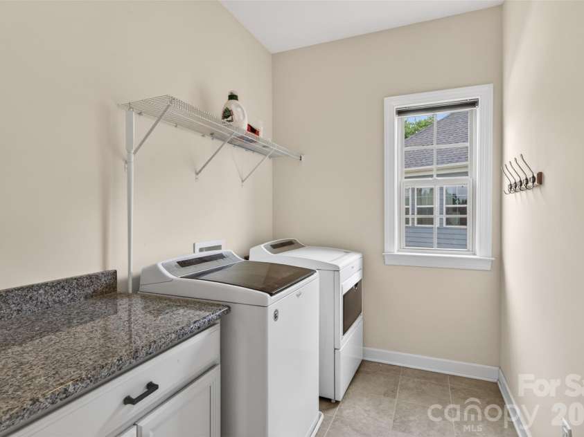 8224 Cornhill Avenue, Charlotte, NC 28277.  MLS# CAR4386432, YatesRealty ID 28189. Laundry