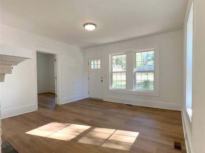 112 Maple Street, Shelby, NC 28150.  MLS# CAR4192952, YatesRealty ID 2819. Living room looking at entry