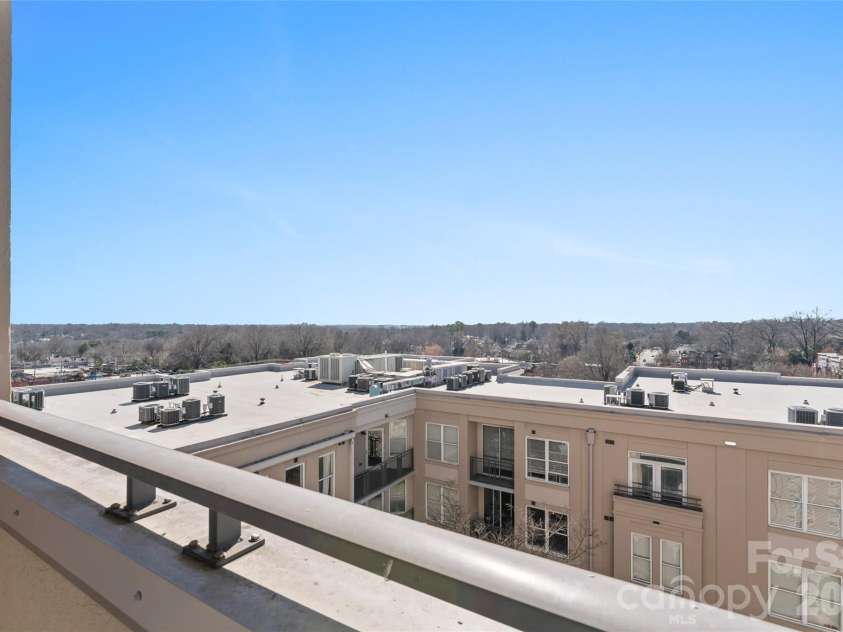 1315 East Boulevard, Charlotte, NC 28203.  MLS# CAR4337993, YatesRealty ID 2819. 