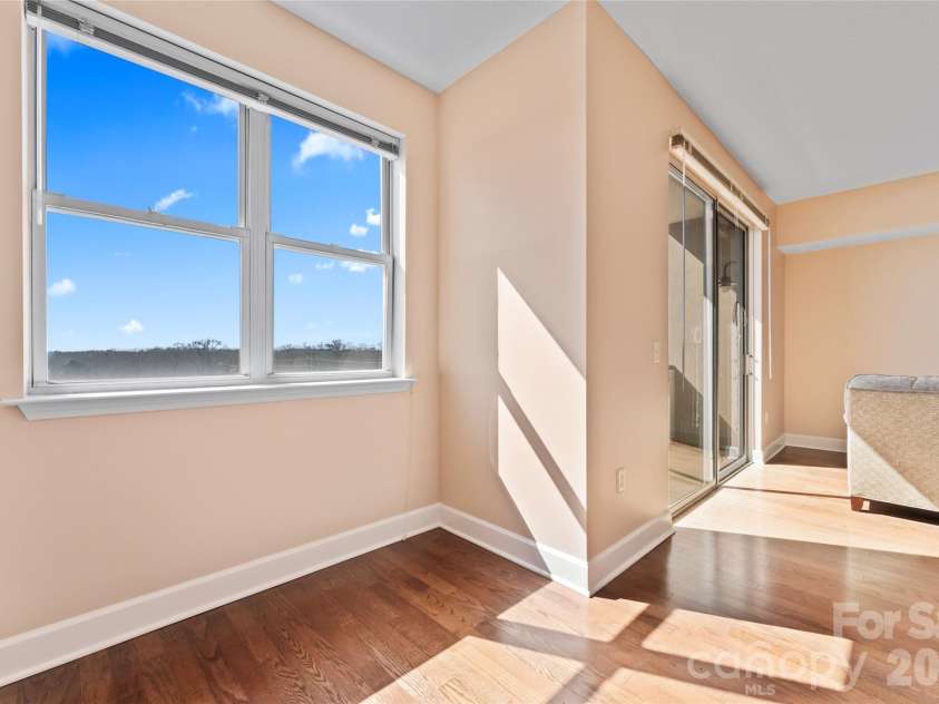 1315 East Boulevard, Charlotte, NC 28203.  MLS# CAR4337993, YatesRealty ID 2819. 