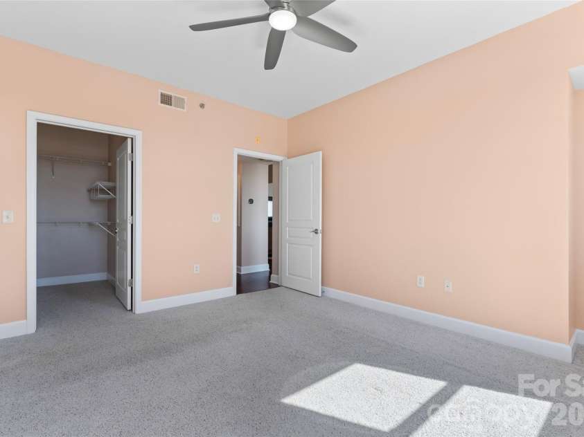 1315 East Boulevard, Charlotte, NC 28203.  MLS# CAR4337993, YatesRealty ID 2819. 