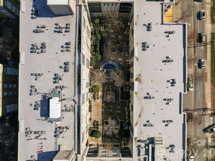 1315 East Boulevard, Charlotte, NC 28203.  MLS# CAR4337993, YatesRealty ID 2819. 