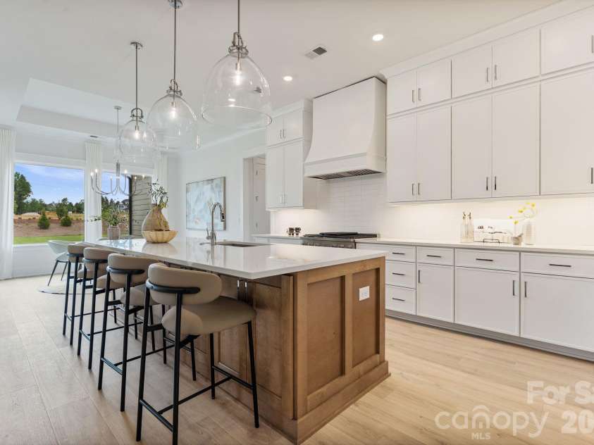 631 Lochaven Road, Waxhaw, NC 28173.  MLS# CAR4426808, YatesRealty ID 2819. 