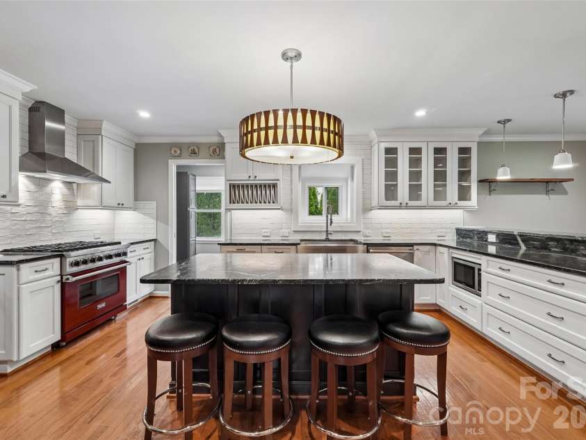 320 Canvasback Road, Mooresville, NC 28117.  MLS# CAR4386561, YatesRealty ID 28190. 