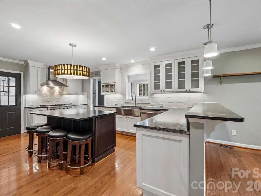 320 Canvasback Road, Mooresville, NC 28117.  MLS# CAR4386561, YatesRealty ID 28190. 