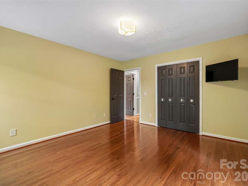 320 Canvasback Road, Mooresville, NC 28117.  MLS# CAR4386561, YatesRealty ID 28190. 