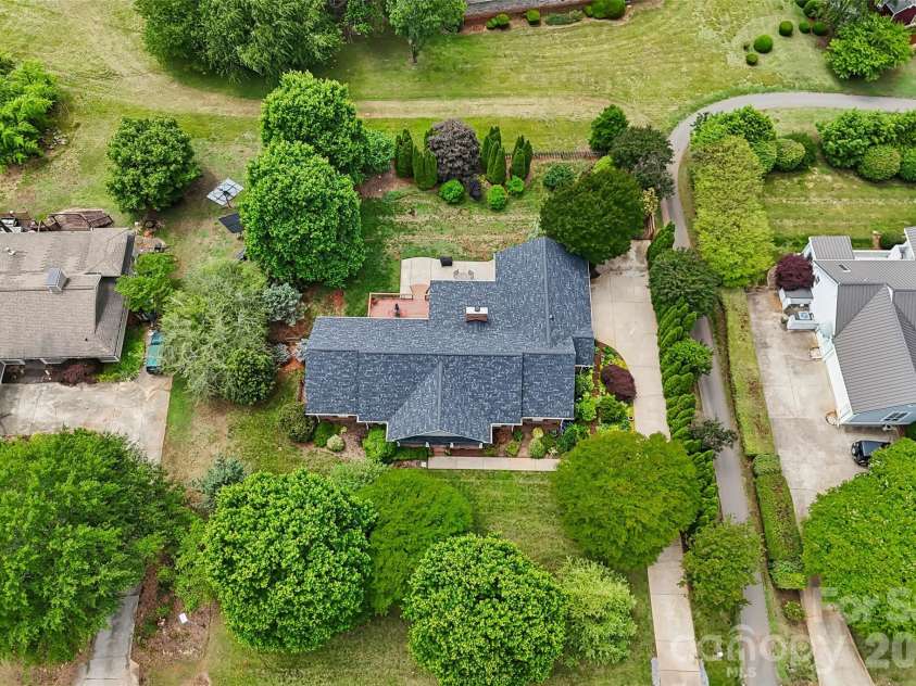 320 Canvasback Road, Mooresville, NC 28117.  MLS# CAR4386561, YatesRealty ID 28190. 