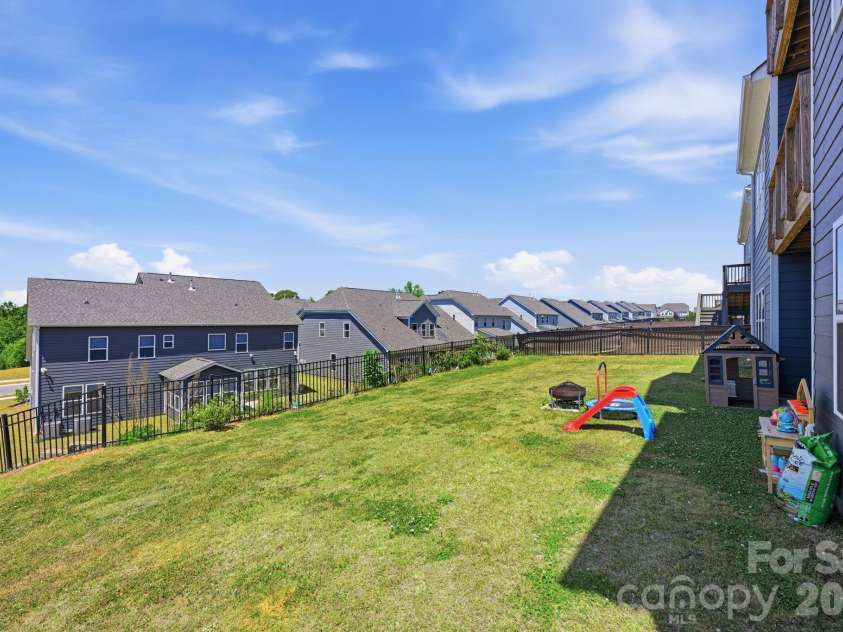 134 Winterberry Street, Mooresville, NC 28117.  MLS# CAR4380343, YatesRealty ID 28191. 