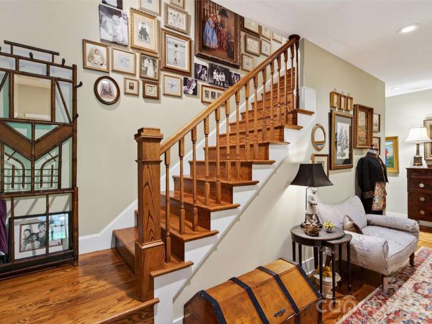 52 Cheshire Drive, Black Mountain, NC 28711.  MLS# CAR4387105, YatesRealty ID 28195. 