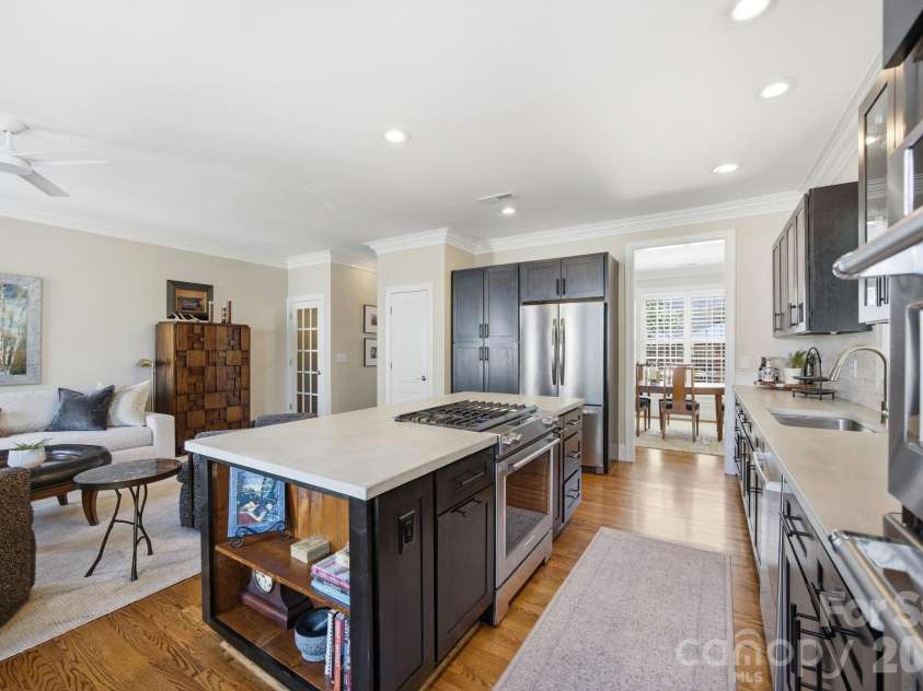 203 Caldwell Lane, Davidson, NC 28036.  MLS# CAR4388014, YatesRealty ID 28196. 