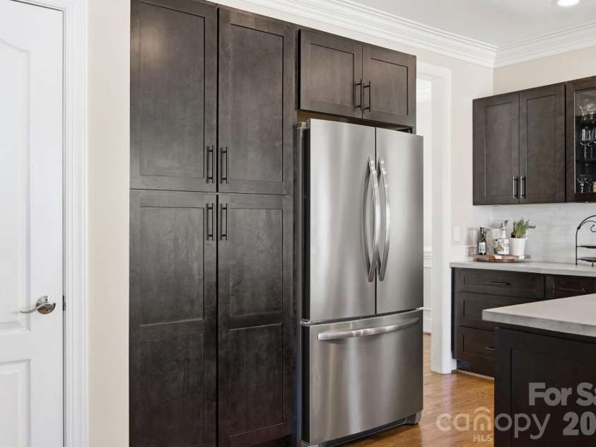203 Caldwell Lane, Davidson, NC 28036.  MLS# CAR4388014, YatesRealty ID 28196. 