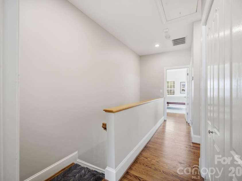 203 Caldwell Lane, Davidson, NC 28036.  MLS# CAR4388014, YatesRealty ID 28196. 