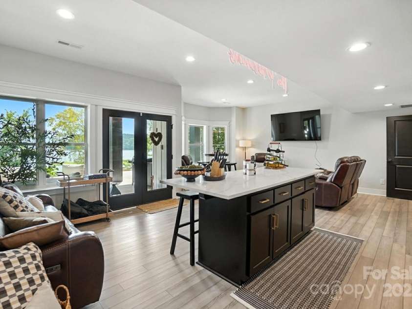 587 Carolina Drive, Troy, NC 27371.  MLS# CAR4279803, YatesRealty ID 28196. 