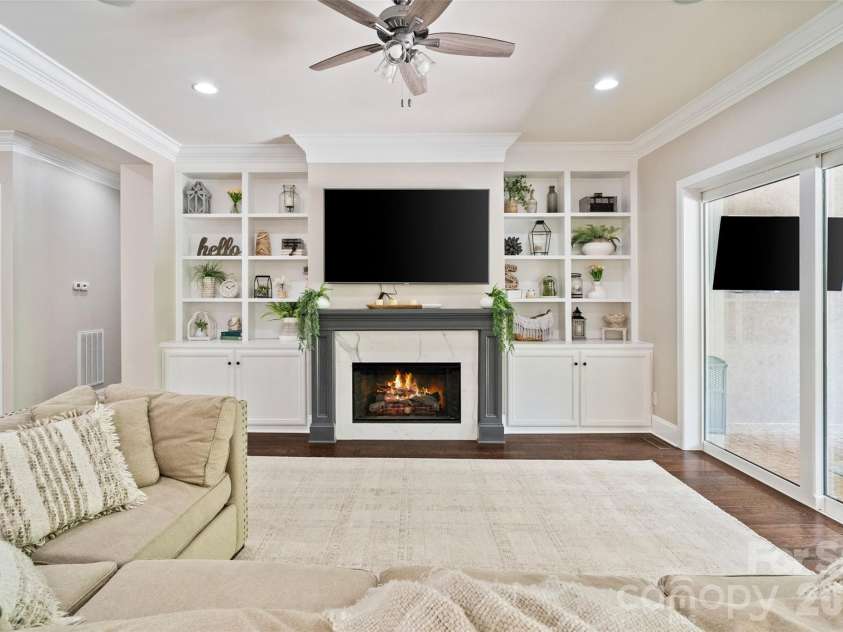 653 Bannerman Lane, Fort Mill, SC 29715.  MLS# CAR4387921, YatesRealty ID 28198. 