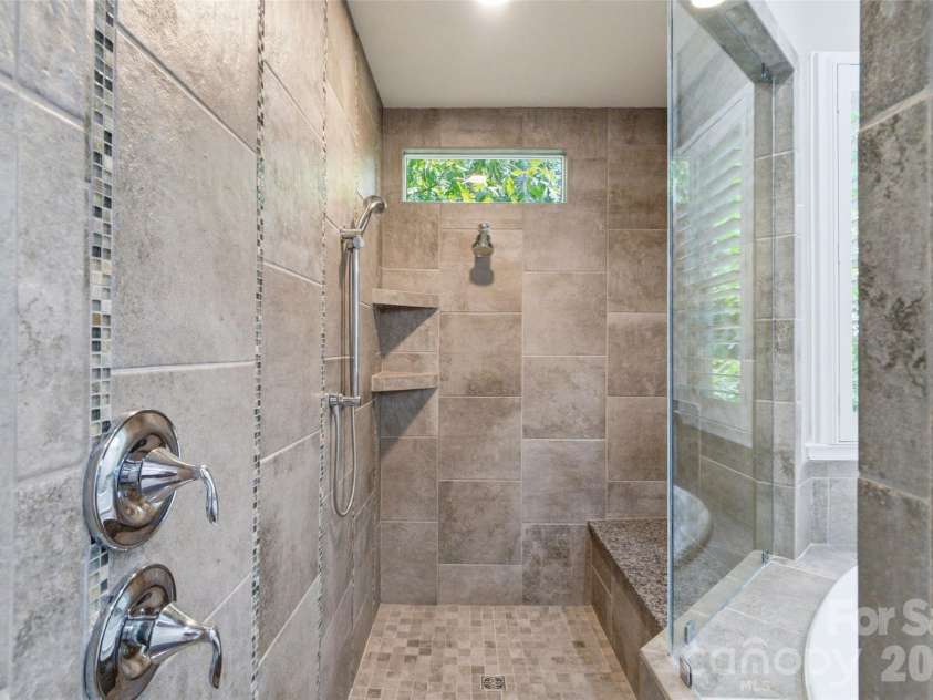 653 Bannerman Lane, Fort Mill, SC 29715.  MLS# CAR4387921, YatesRealty ID 28198. 