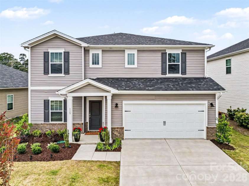 115 Vaquaro Drive, Mooresville, NC 28115.  MLS# CAR4388634, YatesRealty ID 28199. 