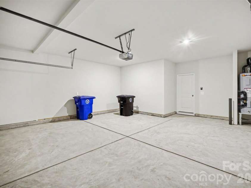 115 Vaquaro Drive, Mooresville, NC 28115.  MLS# CAR4388634, YatesRealty ID 28199. 