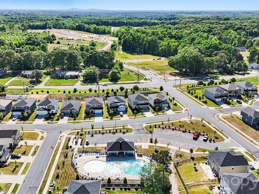 115 Vaquaro Drive, Mooresville, NC 28115.  MLS# CAR4388634, YatesRealty ID 28199. 