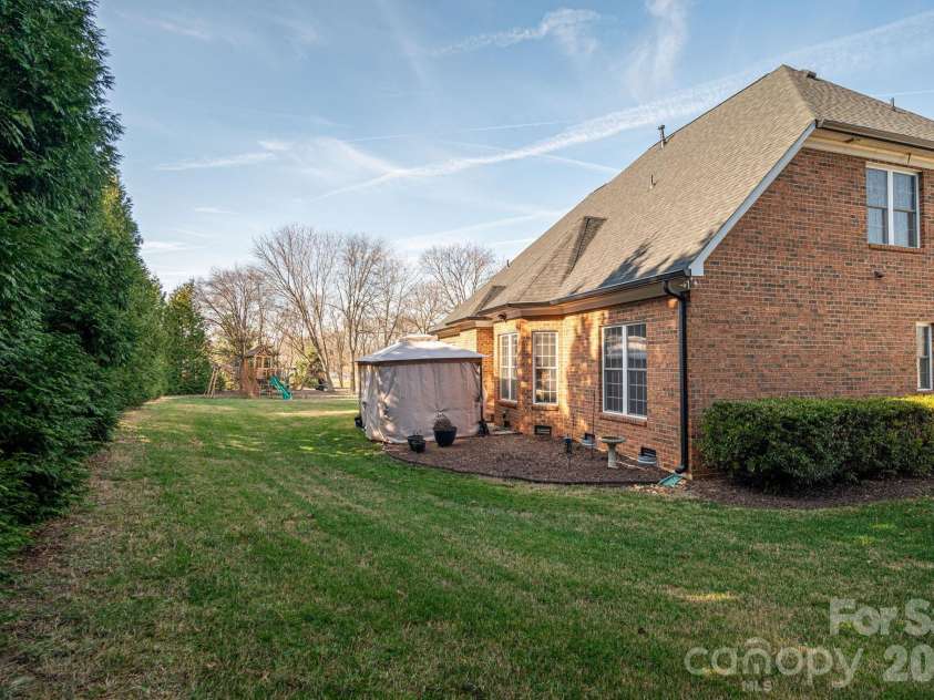 4009 Tall Timber Court, Gastonia, NC 28056.  MLS# CAR4336978, YatesRealty ID 2820. 