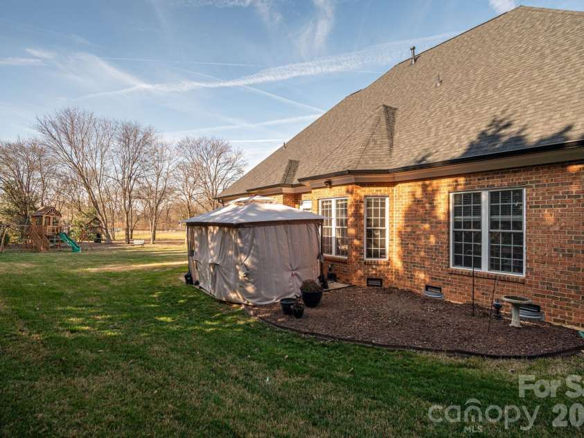 4009 Tall Timber Court, Gastonia, NC 28056.  MLS# CAR4336978, YatesRealty ID 2820. 