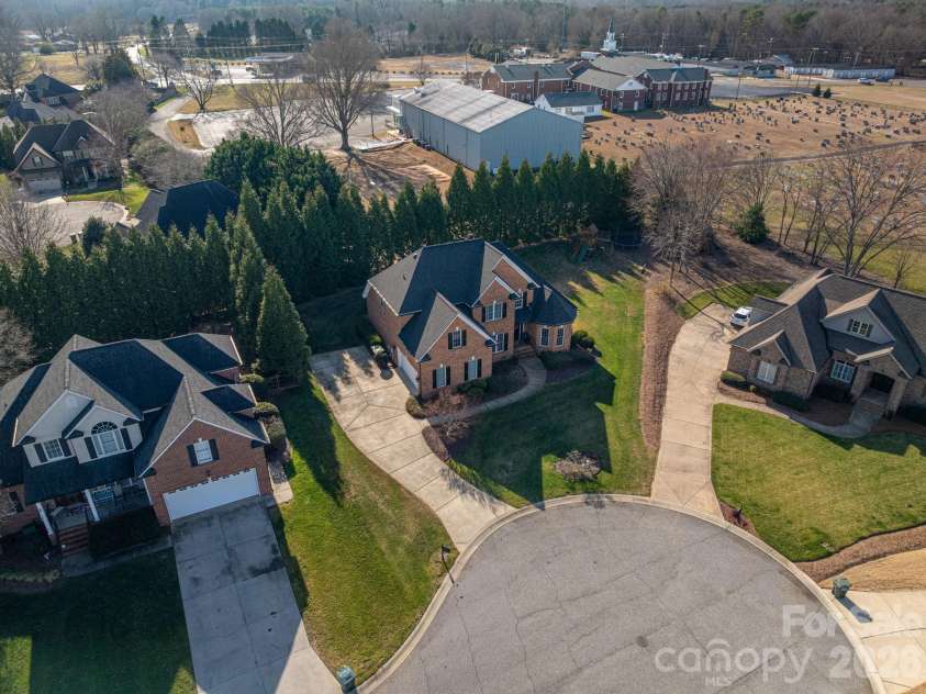 4009 Tall Timber Court, Gastonia, NC 28056.  MLS# CAR4336978, YatesRealty ID 2820. 