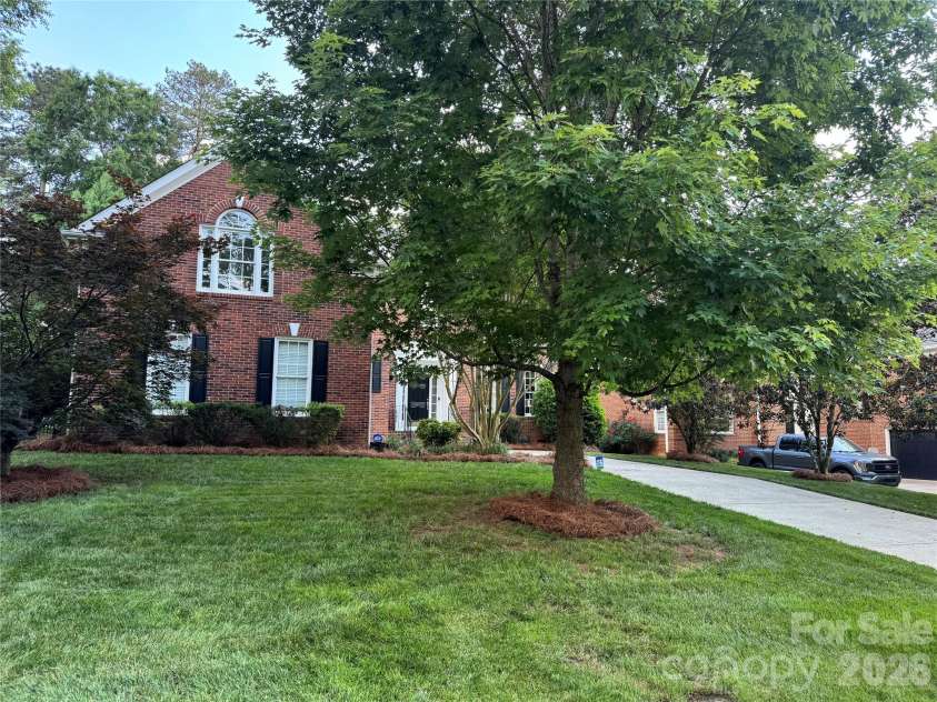 18324 Turnberry Court, Davidson, NC 28036.  MLS# CAR4388650, YatesRealty ID 28200. 