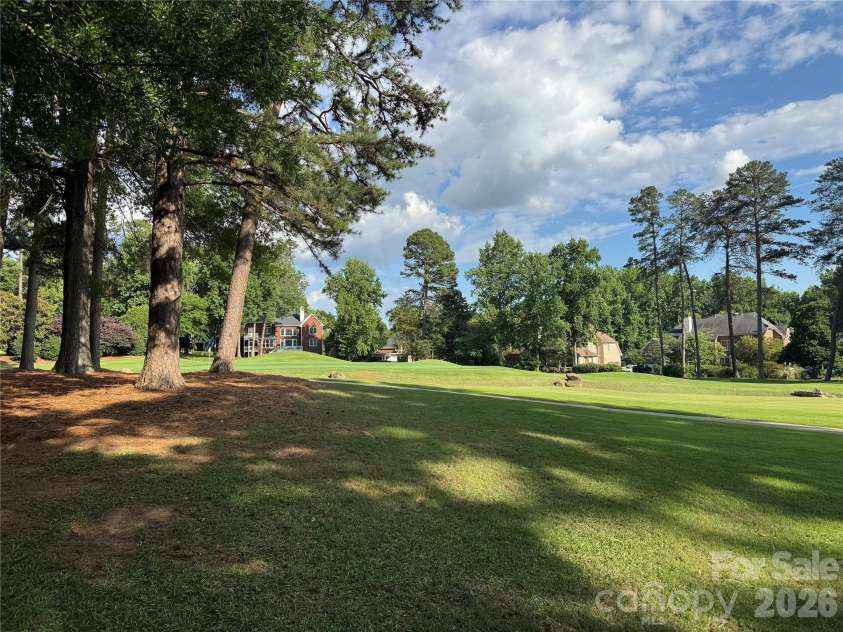 18324 Turnberry Court, Davidson, NC 28036.  MLS# CAR4388650, YatesRealty ID 28200. 