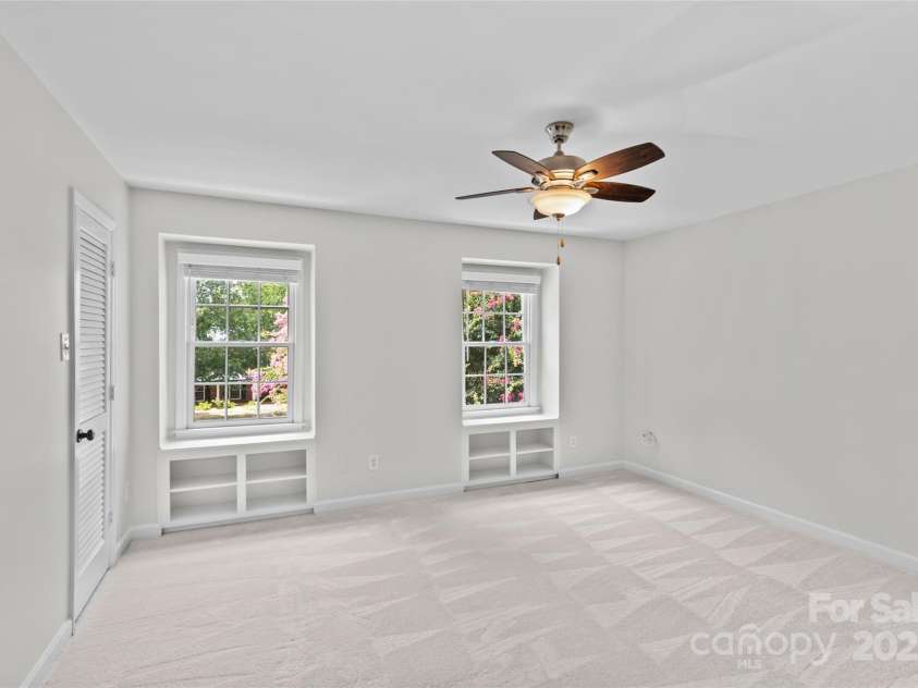 1811 Manor Mill Road, Charlotte, NC 28226.  MLS# CAR4284462, YatesRealty ID 28202. 