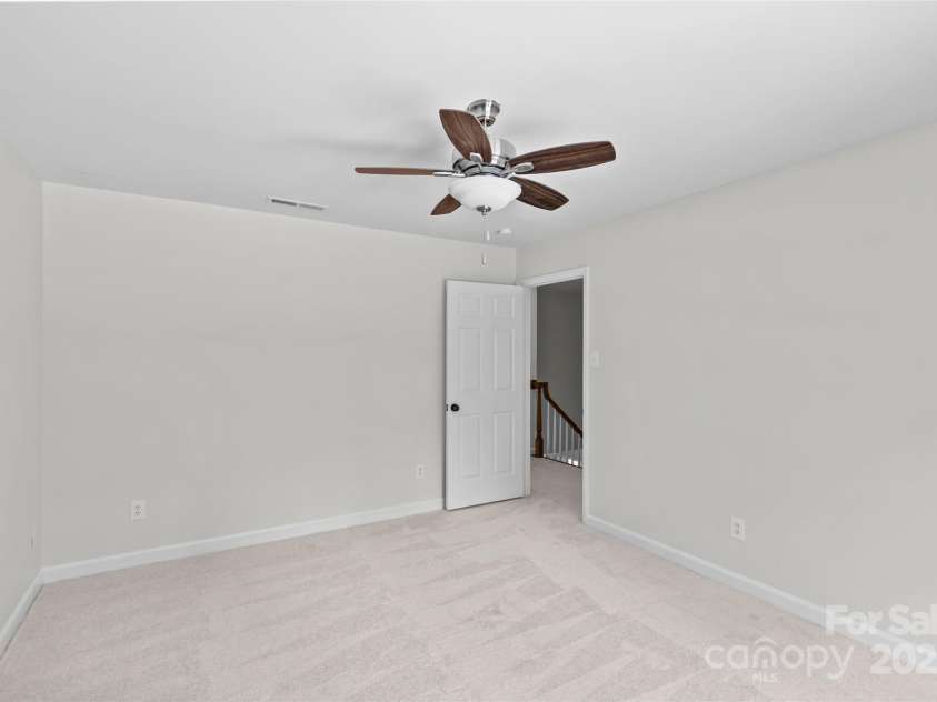 1811 Manor Mill Road, Charlotte, NC 28226.  MLS# CAR4284462, YatesRealty ID 28202. 