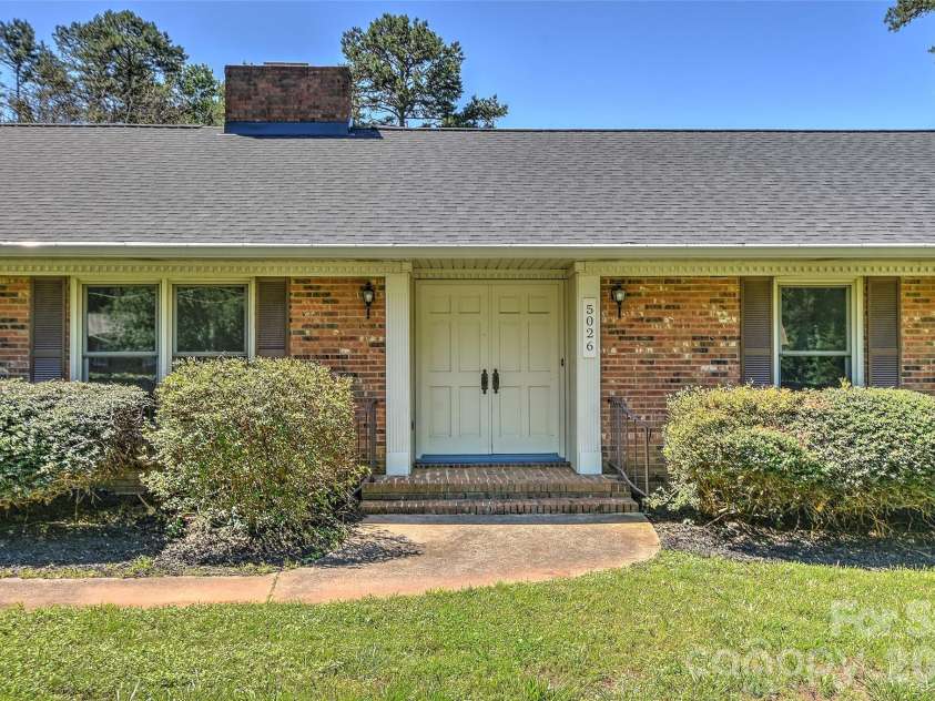 5026 Kittredge Road, Mint Hill, NC 28227.  MLS# CAR4388042, YatesRealty ID 28205. 
