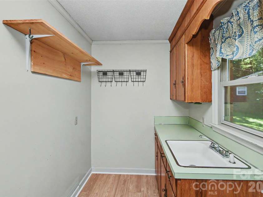 5026 Kittredge Road, Mint Hill, NC 28227.  MLS# CAR4388042, YatesRealty ID 28205. 