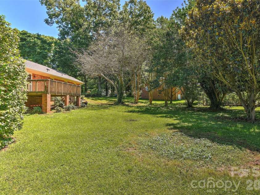 5026 Kittredge Road, Mint Hill, NC 28227.  MLS# CAR4388042, YatesRealty ID 28205. 