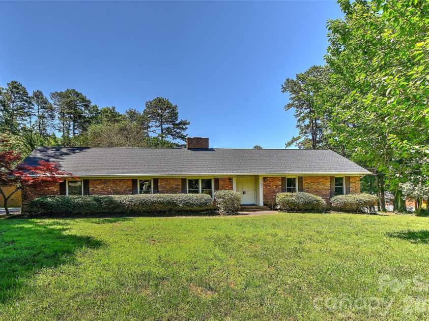 5026 Kittredge Road, Mint Hill, NC 28227.  MLS# CAR4388042, YatesRealty ID 28205. 