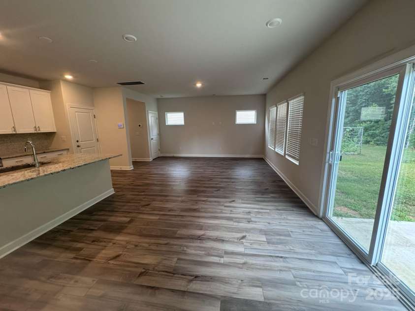 125 Johns Cardinal Drive, Mooresville, NC 28115.  MLS# CAR4271128, YatesRealty ID 28207. 
