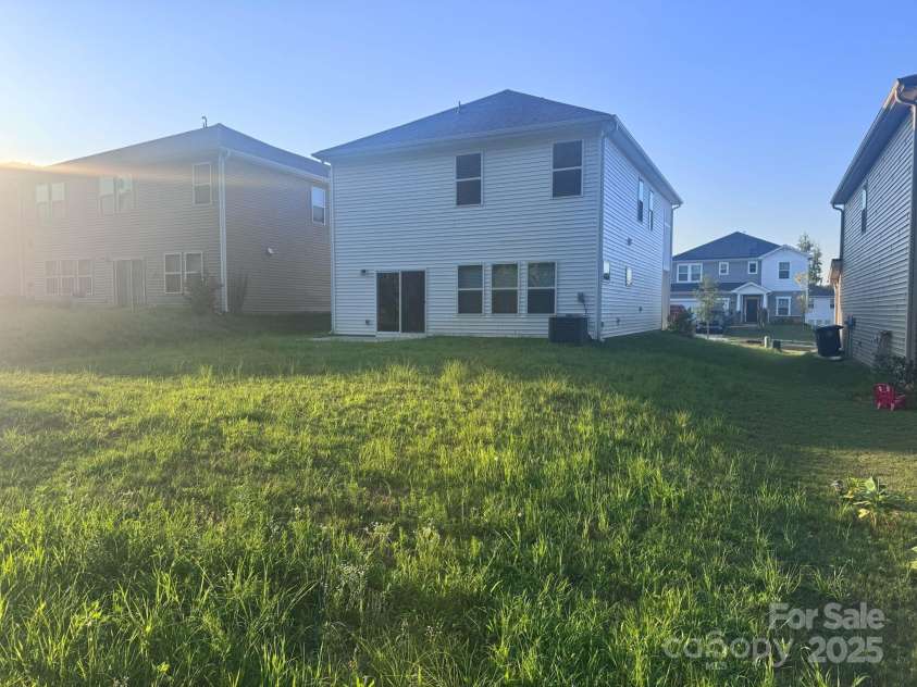 125 Johns Cardinal Drive, Mooresville, NC 28115.  MLS# CAR4271128, YatesRealty ID 28207. 