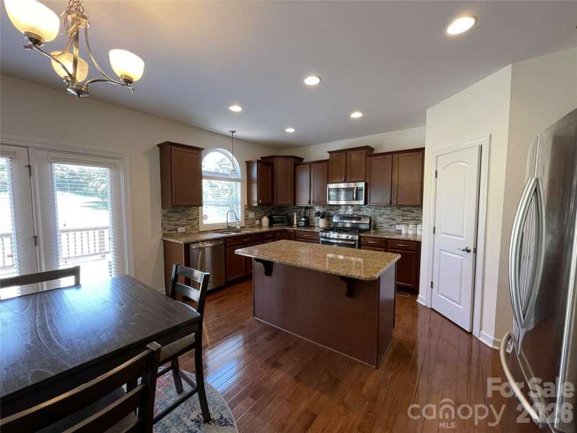 707 Five Leaf Lane, Waxhaw, NC 28173.  MLS# CAR4336963, YatesRealty ID 28208. 