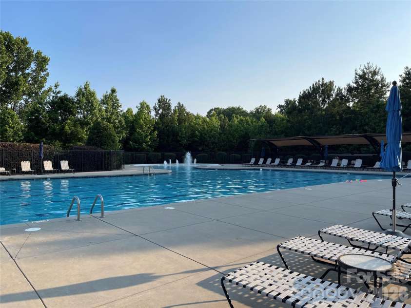 707 Five Leaf Lane, Waxhaw, NC 28173.  MLS# CAR4336963, YatesRealty ID 28208. 