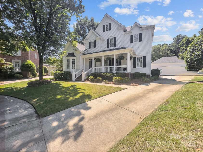 7213 Lutzen Way Court, Charlotte, NC 28270.  MLS# CAR4282856, YatesRealty ID 28208. 