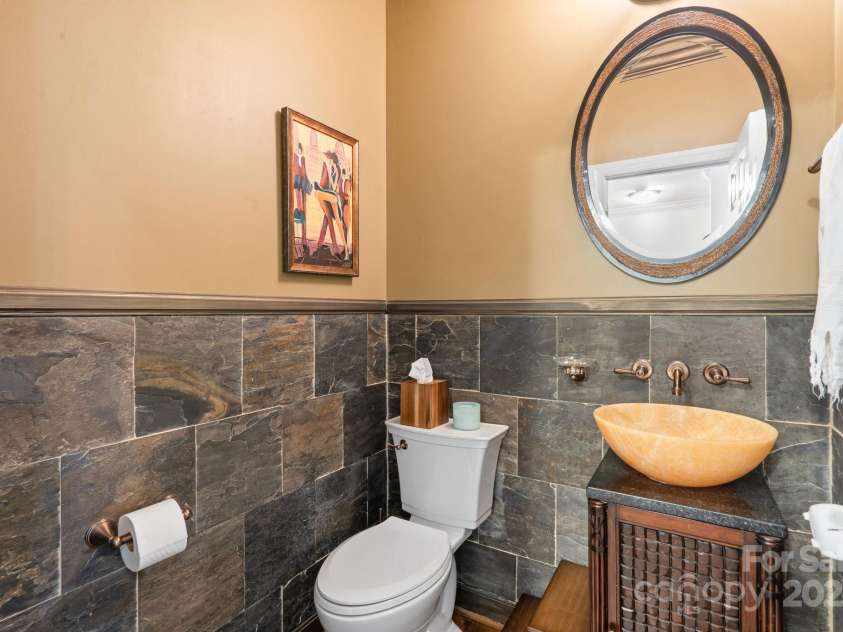 7213 Lutzen Way Court, Charlotte, NC 28270.  MLS# CAR4282856, YatesRealty ID 28208. 