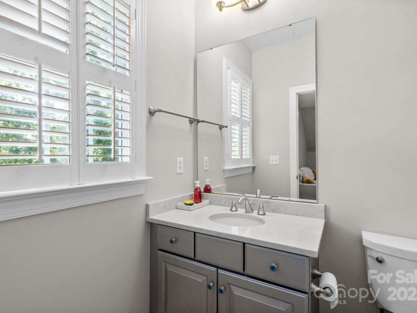 7213 Lutzen Way Court, Charlotte, NC 28270.  MLS# CAR4282856, YatesRealty ID 28208. 