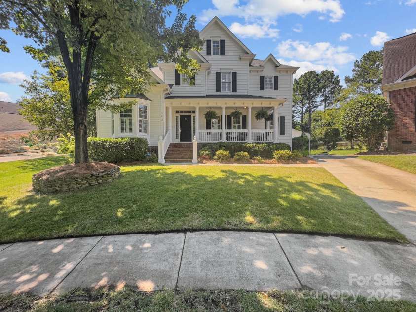 7213 Lutzen Way Court, Charlotte, NC 28270.  MLS# CAR4282856, YatesRealty ID 28208. 