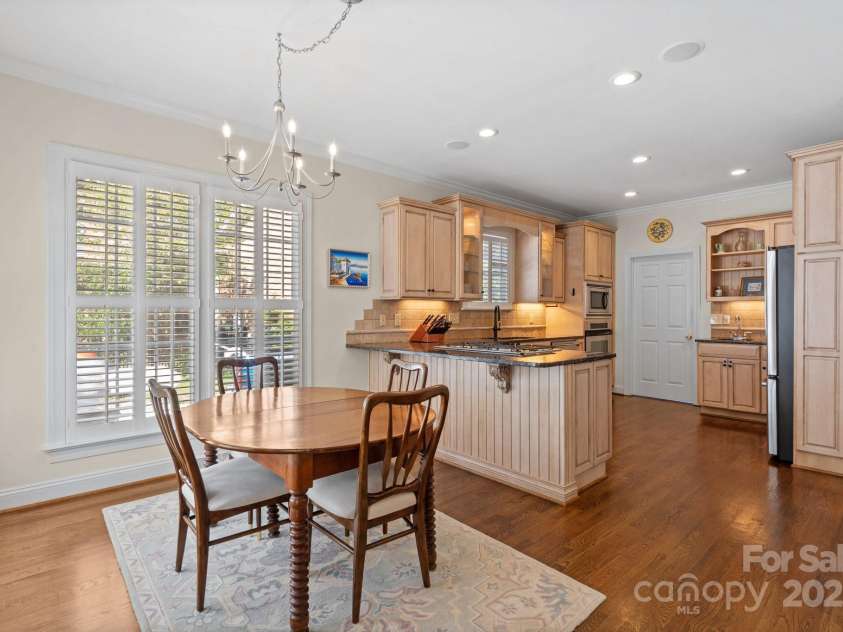 7213 Lutzen Way Court, Charlotte, NC 28270.  MLS# CAR4282856, YatesRealty ID 28208. 