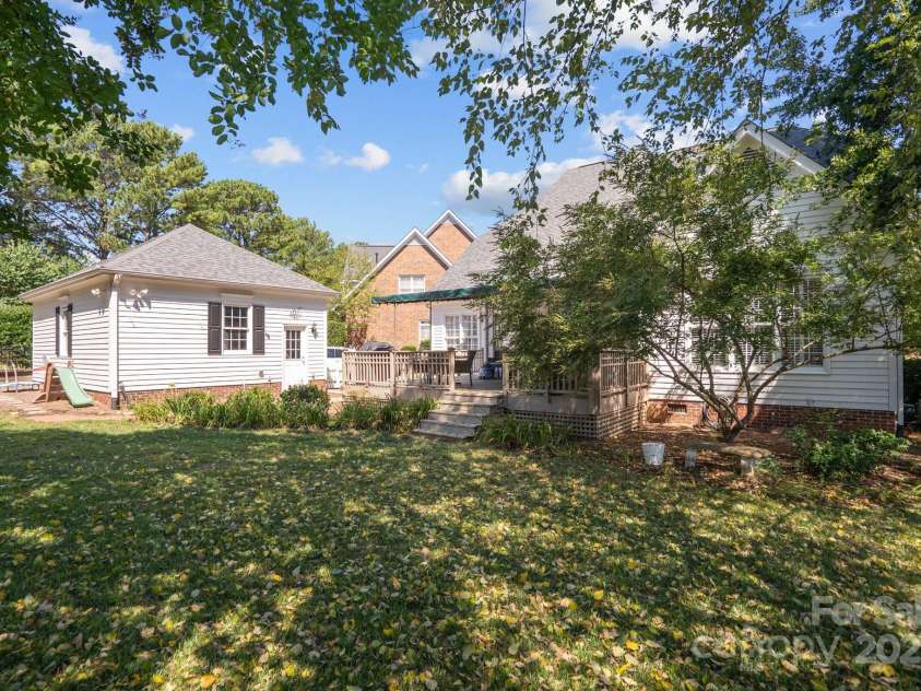 7213 Lutzen Way Court, Charlotte, NC 28270.  MLS# CAR4282856, YatesRealty ID 28208. 